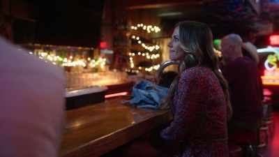 Excuse me, can I get a burger
and an ipa, please? Thanks. - A Cowboy Christmas Romance