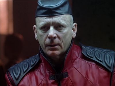 Excuse me, Captain. - Farscape