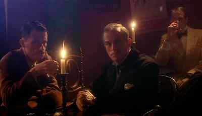 Excuse me, could I have
everybody's attention just for a mo? - Doctor Who