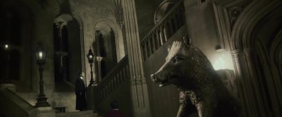 Excuse me. Could you tell me
what's going on here? - Harry Potter and the Chamber of Secrets