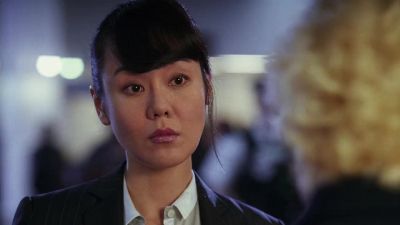 Excuse me, could you wait here
for just one moment, Ms. Kwon? - Lost