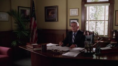 Excuse me, Councilman Wexler? - Charmed