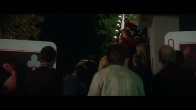 Excuse me, excuse me. - The Nice Guys