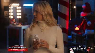 Excuse me!
Excuse me, young lady. - A Nashville Christmas Carol