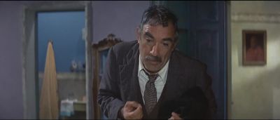 Excuse me we have a gift - The Secret of Santa Vittoria