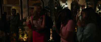 -Excuse me.
-I made her cry. - Wildflower