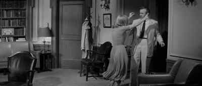 Excuse me. I'll be right back. - The Three Faces of Eve