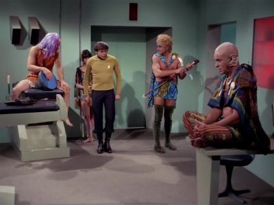 Excuse me. Is, uh, - Star Trek