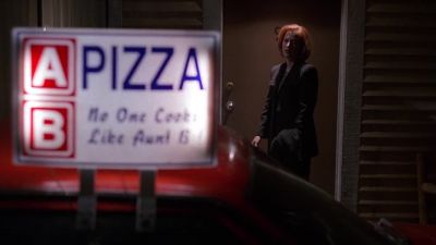 Excuse me, ma'am_ Did you order a pizza? - The X-Files