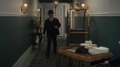        - Excuse me, miss? - Murdoch Mysteries