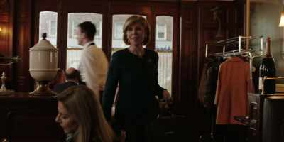 - Excuse me.
- Mr Gross, how are you? - The Good Fight