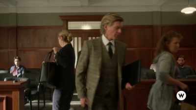 Excuse me, pardon me.
Hey, Luke! Luke! - Marry Go Round