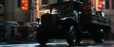 Excuse me. - The Mummy: Tomb of the Dragon Emperor