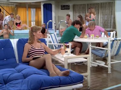 Excuse me. - The Love Boat