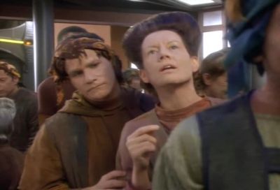 Excuse me. - Star Trek: Deep Space Nine