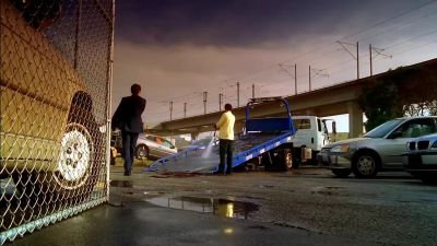 Excuse me, sir? - CSI: Miami