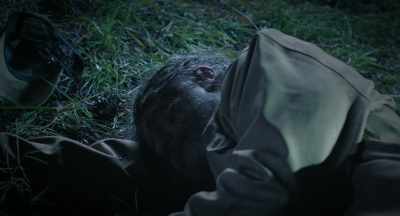 Excuse me.
Sir. - Buried Alive and Survived