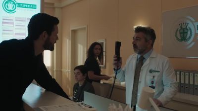 - Excuse me, sir. Sir? - FBI