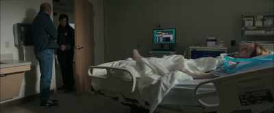 Excuse me. Sir?
Sorry to disturb you. - Patriots Day