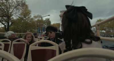 Excuse me. The Champs-Élysées
still a long way off? - Rohan at the Louvre