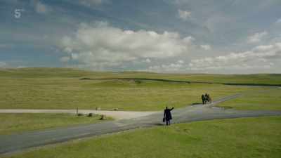 Excuse me. This is Darrowby,
isn't it? - All Creatures Great & Small