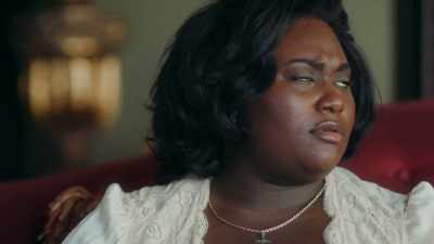 [exhales heavily] - Robin Roberts Presents: Mahalia