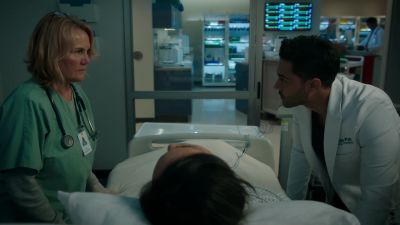 (exhales) I need to cardiovert. - The Resident