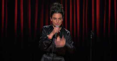 [exhales]
[retches] - Jenny Slate: Stage Fright