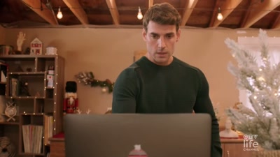 [exhales sharply] - A Brush with Christmas