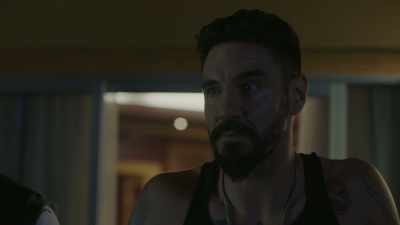 Explain to Bishop
this was a mistake, - Mayans M.C.
