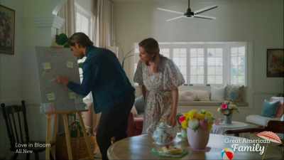 Extended family,
high school friends, - Love in Bloom