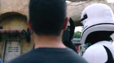 Extract the transmission logs
from that datapad - Star Wars: Galaxy's Edge - Adventure Awaits