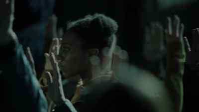 - Eyes down.
- Keep your hands up. - Humans