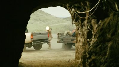 Eyes on the HVT!Moving! - SEAL Team