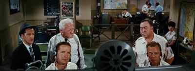 F 7 to Central The Crumps are locked - It's a Mad Mad Mad Mad World
