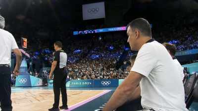 -F*ck it, bro.
-It's okay. It's just the beginning. - Court of Gold