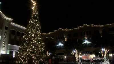 ♪ Fa-la la-la-la la-la-la-la - Last Vermont Christmas