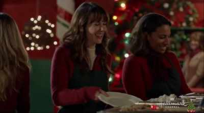 ♪ Fa la la la la, la la la la ♪ - Christmas in Love