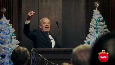 ♪ Fa-la-la-la-la,
la-la-la-la ♪ - The 12 Days of Christmas Eve