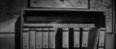 ♪♪ [Fades] - The Diary of Anne Frank