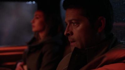[ Faint beeping ] - Supernatural