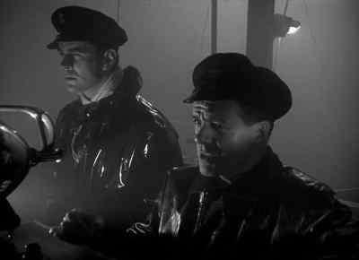 Fair gives me the willies, he does.
For two hours, he's just stood there. - PT Raiders