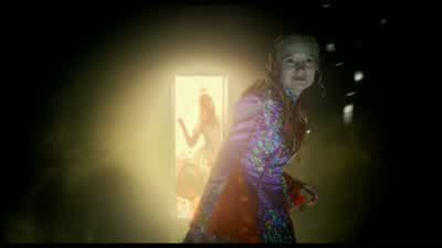 Fairfarren, Alice. - Alice Through the Looking Glass