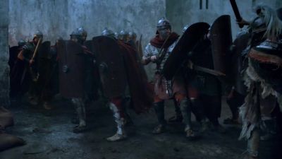 Fall back! - Spartacus