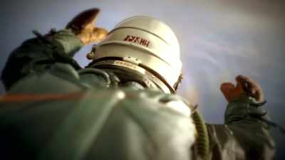 Falling in a virtual vacuum,
there's no flutter - Tales From The Explorers Club