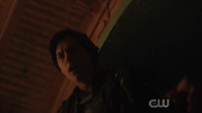 Fangs, Sweet Pea.
What happened? - Riverdale
