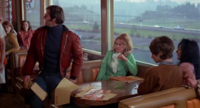 Fantastic that you could figure that all out and lie that down on her - Five Easy Pieces