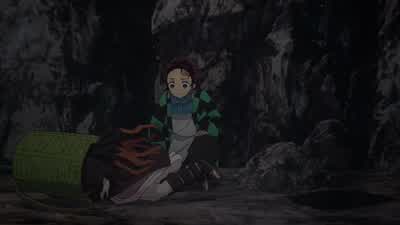 Far from a perfect fit, huh? - Demon Slayer: Kimetsu no Yaiba