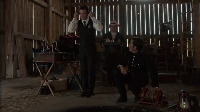 - Fascinating!
- Do you hear something, sir? - Murdoch Mysteries