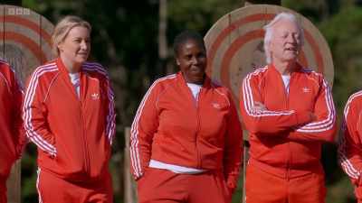 -Fast walk, okay?
Watch it, though. - The Traitors